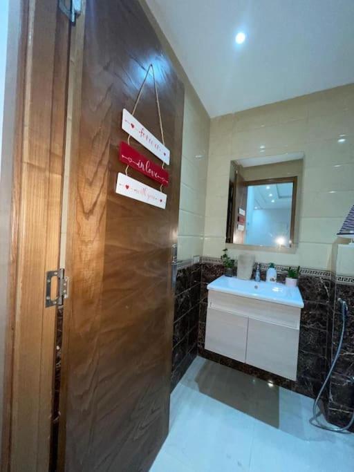 Appartement Cosy 1 Bd Centre Gueliz 2 Marrakesh